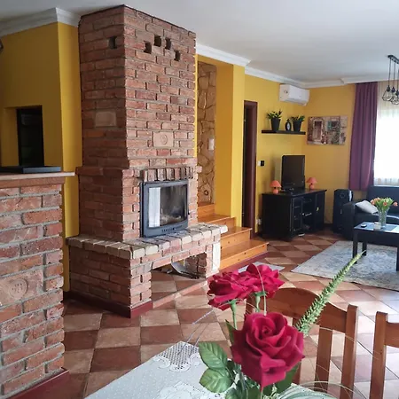 Mimoza Nyaralohaz Apartment Tiszafured